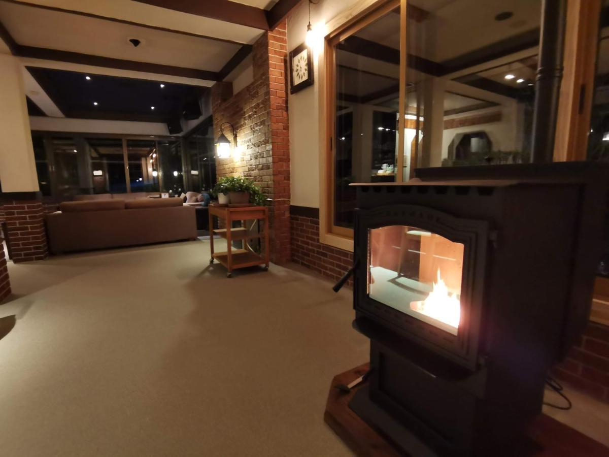 Fujio Pension Madarao Apartment Hotel & Restaurant Iiyama Екстер'єр фото