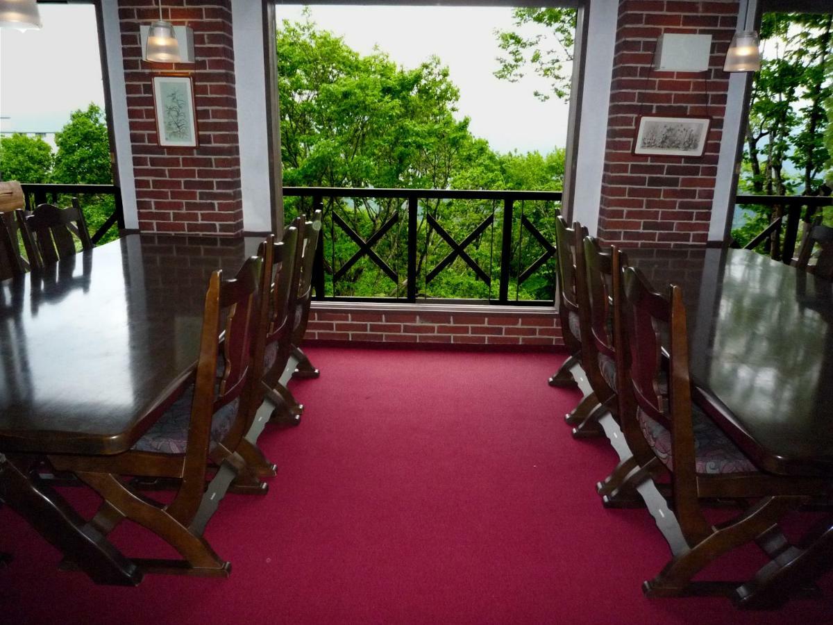Fujio Pension Madarao Apartment Hotel & Restaurant Iiyama Екстер'єр фото