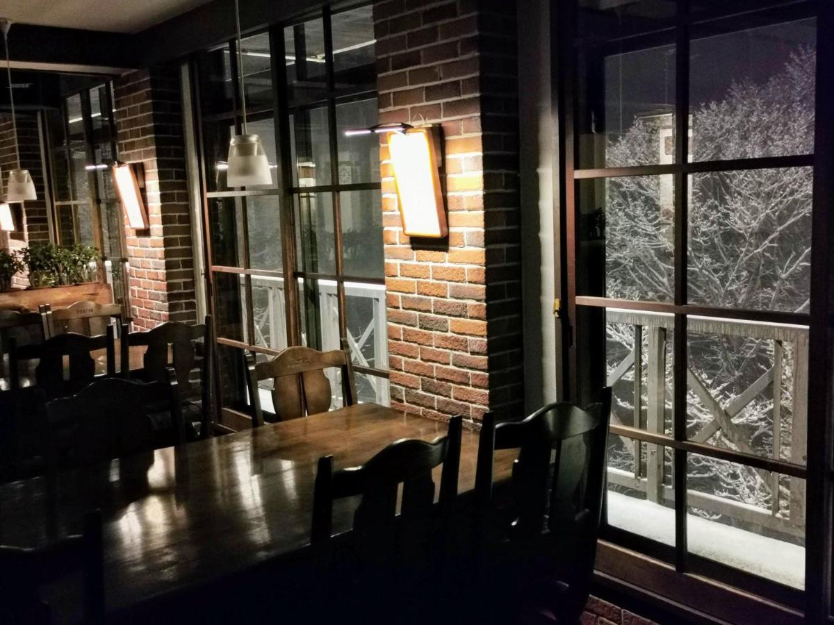 Fujio Pension Madarao Apartment Hotel & Restaurant Iiyama Екстер'єр фото